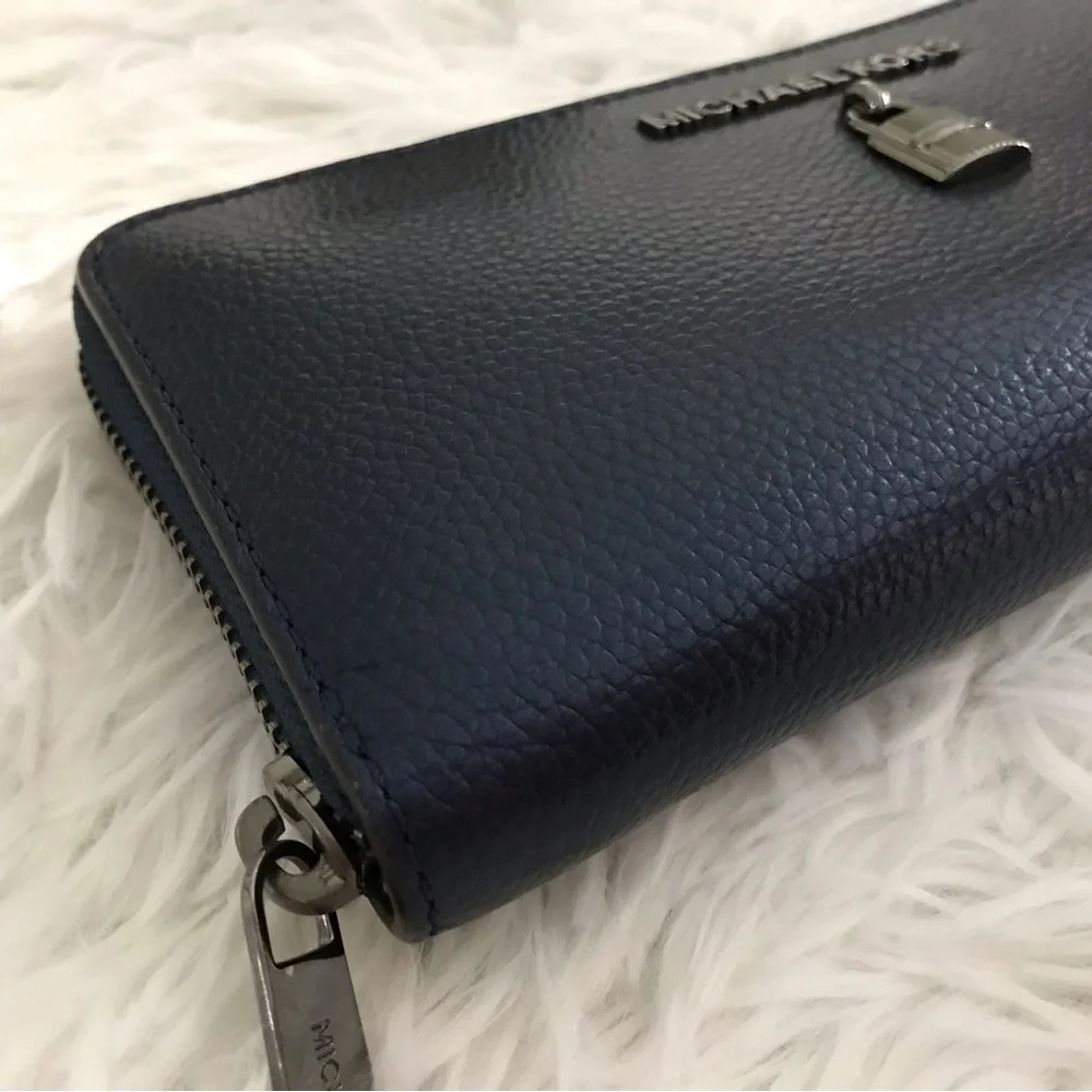 MICHAEL KORS Adele Midnight Leather Zip Around Continental Wallet‎